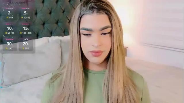 Image 2 of scarleth_sweety Stream on Chaturbate on 1 month ago