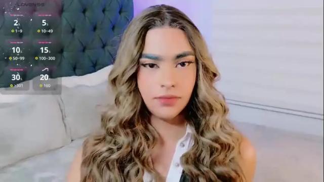 Image 10 of scarleth_sweety Stream on Chaturbate on 1 month ago