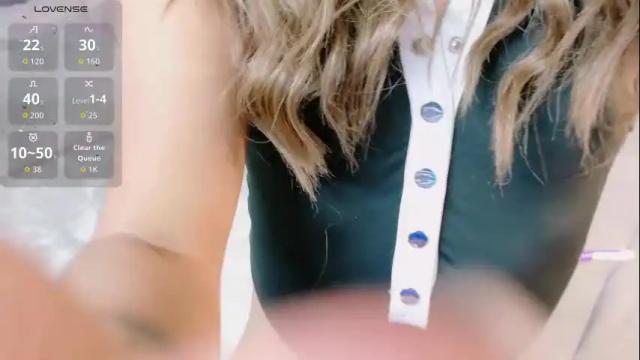 Image 6 of scarleth_sweety Stream on Chaturbate on 1 month ago