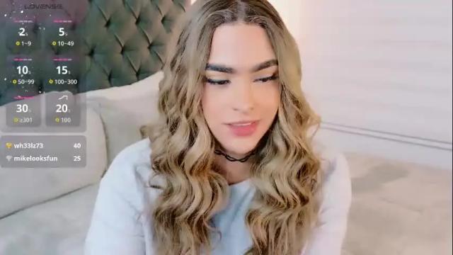 Image 2 of scarleth_sweety Stream on Chaturbate on 1 month ago