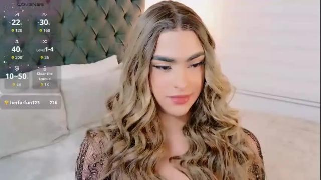Image 2 of scarleth_sweety Stream on Chaturbate on 29 days ago