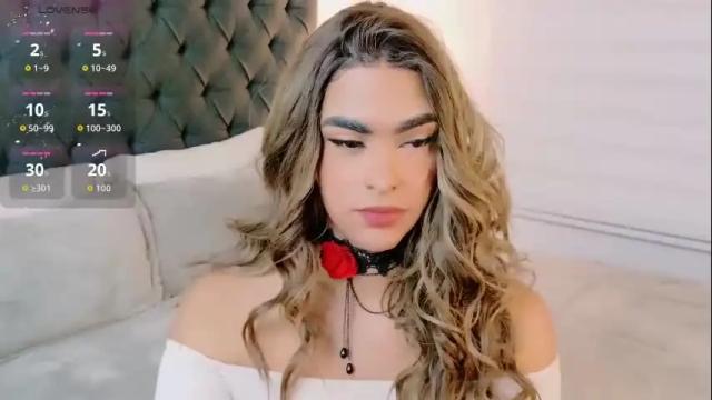 Image 4 of scarleth_sweety Stream on Chaturbate on 26 days ago