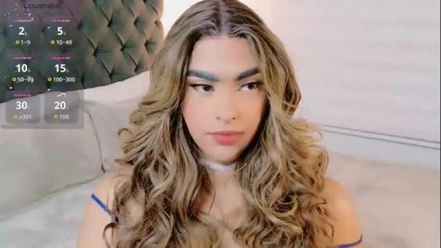 Image 2 of scarleth_sweety Stream on Chaturbate on 23 days ago