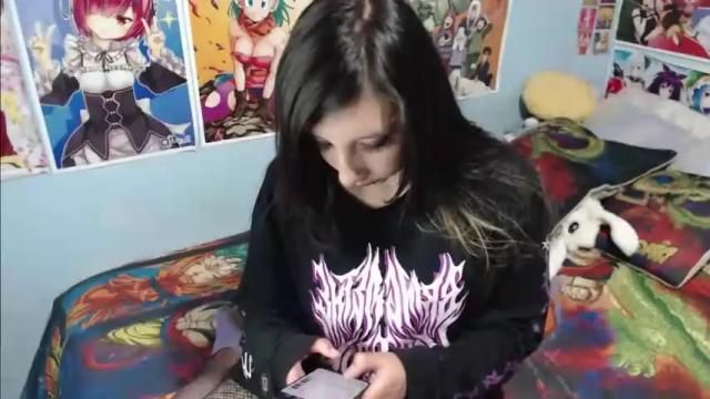 Image 11 of scarlethoshi Stream on Chaturbate on 16 months ago