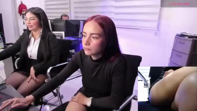Image 11 of scarletmilleer Stream on Chaturbate on 14 months ago