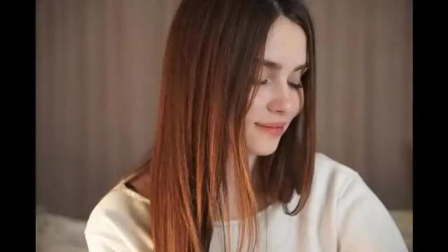 Image 6 of scarletmore Stream on Chaturbate on 24 days ago