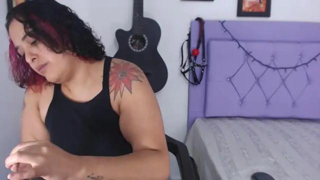 Image 10 of scarletstarh Stream on Chaturbate on 18 months ago