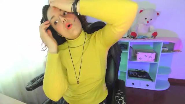 Image 3 of scarlett77_ Stream on Chaturbate on 13 months ago