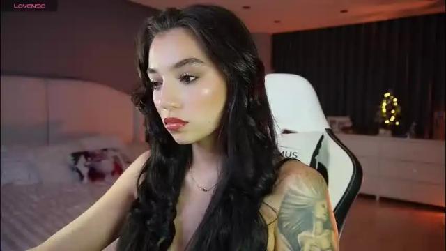 Image 2 of scarlett__baker11 Stream on Chaturbate on 1 month ago