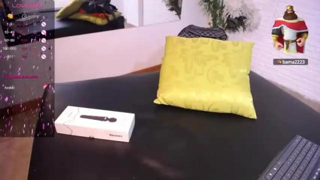 Image 7 of scarlett__diaz Stream on Chaturbate on 14 months ago