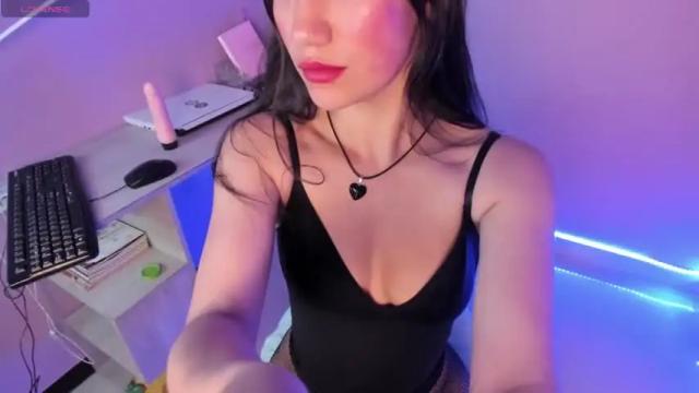 Image 4 of scarlett__fox__ Stream on Chaturbate on 12 months ago