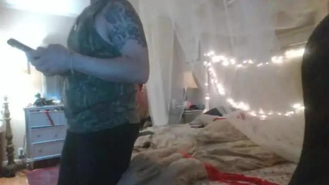 Image 11 of scarlett_breezy Stream on Chaturbate on 14 months ago