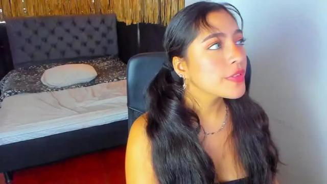 Thumbnail 3, scarlett_candy_18's Stream at Chaturbate, 19 months ago