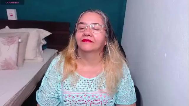 Image 6 of scarlett_duboi1 Stream on Chaturbate on 1 month ago