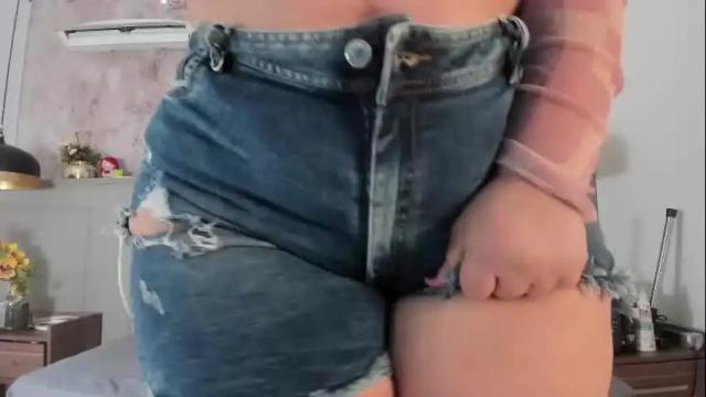 Image 4 of scarlett_grey_1 Stream on Chaturbate on 7 days ago