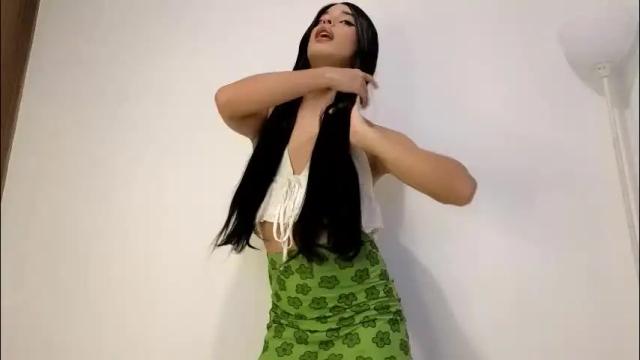 Image 2 of scarlett_is_here Stream on Chaturbate on 2 months ago
