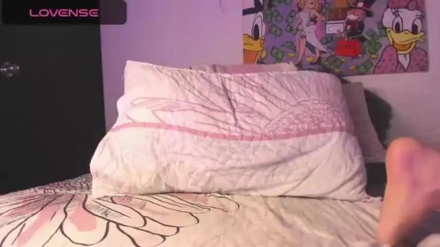 Image 11 of scarlett_jones__ Stream on Chaturbate on 15 months ago