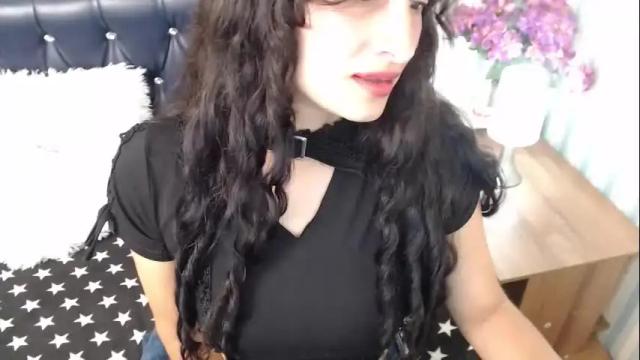 Image 4 of scarlett_keaton Stream on Chaturbate on 3 months ago