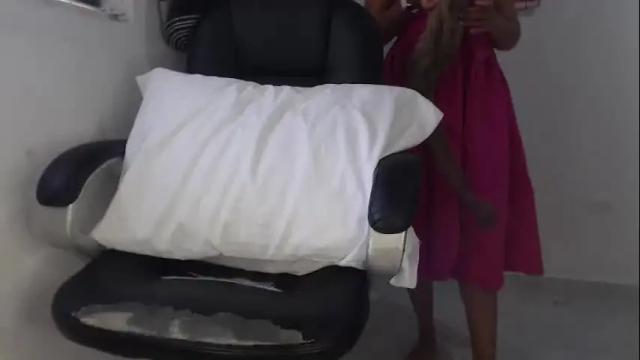 Image 7 of scarlett_liz Stream on Chaturbate on 1 month ago