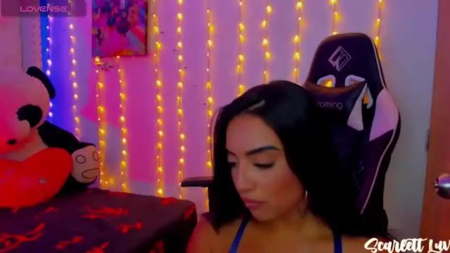 Image 10 of scarlett_luv Stream on Chaturbate on 16 months ago