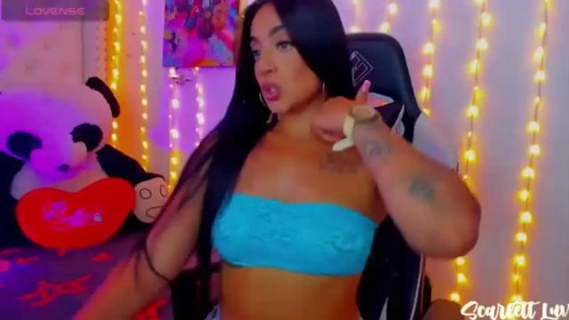 Image 2 of scarlett_luv Stream on Chaturbate on 16 months ago