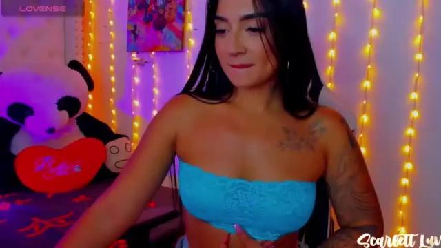 Image 7 of scarlett_luv Stream on Chaturbate on 16 months ago