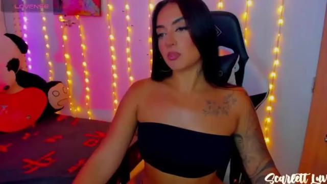 Image 10 of scarlett_luv Stream on Chaturbate on 16 months ago