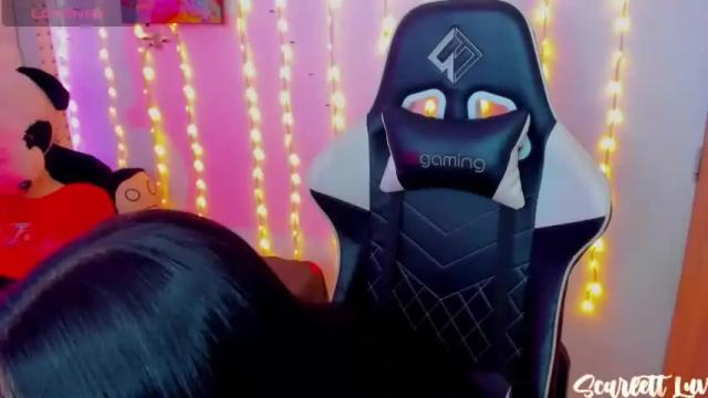 Image 6 of scarlett_luv Stream on Chaturbate on 16 months ago