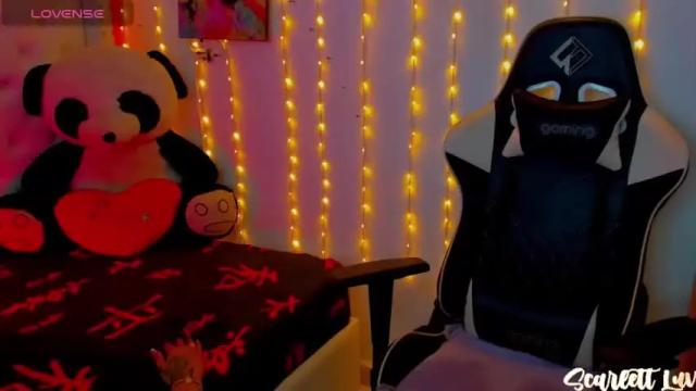 Image 3 of scarlett_luv Stream on Chaturbate on 16 months ago