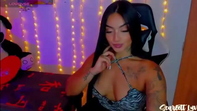 Image 4 of scarlett_luv Stream on Chaturbate on 15 months ago