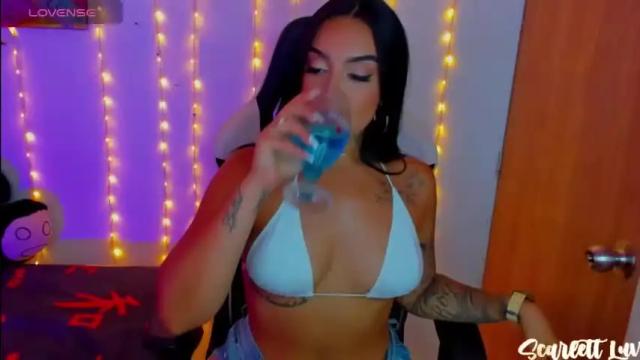 Image 11 of scarlett_luv Stream on Chaturbate on 14 months ago