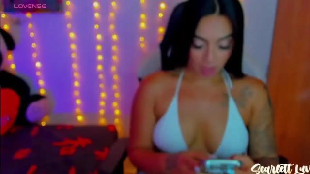 Image 3 of scarlett_luv Stream on Chaturbate on 14 months ago