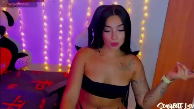 Image 11 of scarlett_luv Stream on Chaturbate on 14 months ago