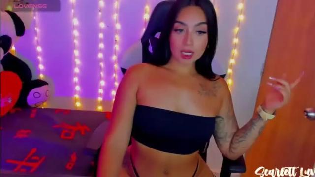 Image 3 of scarlett_luv Stream on Chaturbate on 14 months ago