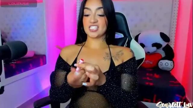 Image 11 of scarlett_luv Stream on Chaturbate on 1 month ago