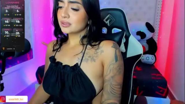 Image 10 of scarlett_luv Stream on Chaturbate on 1 month ago