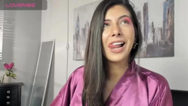 Image 4 of scarlett_moore_ Stream on Chaturbate on 12 months ago