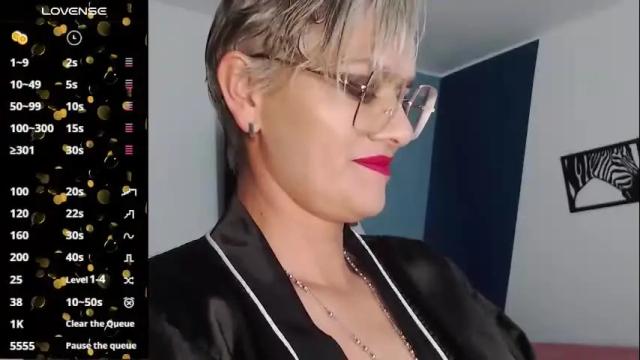 Thumbnail 1, scarlett_paris's Stream at Chaturbate, 5 months ago