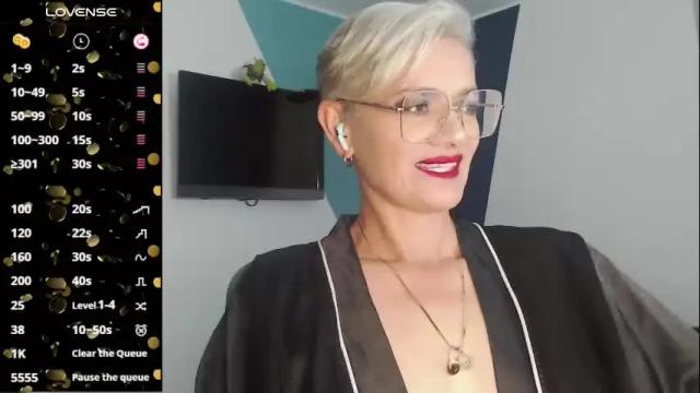 Thumbnail 2, scarlett_paris's Stream at Chaturbate, 5 months ago