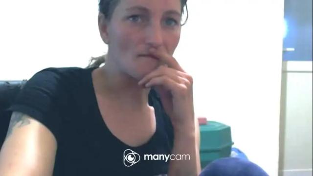 Image 3 of scarlett_queen01 Stream on Chaturbate on 8 days ago