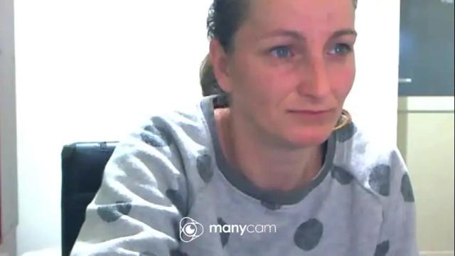 Image 3 of scarlett_queen01 Stream on Chaturbate on 2 months ago