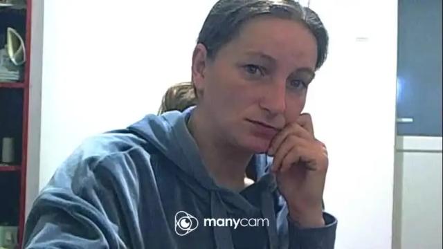Image 11 of scarlett_queen01 Stream on Chaturbate on 1 month ago