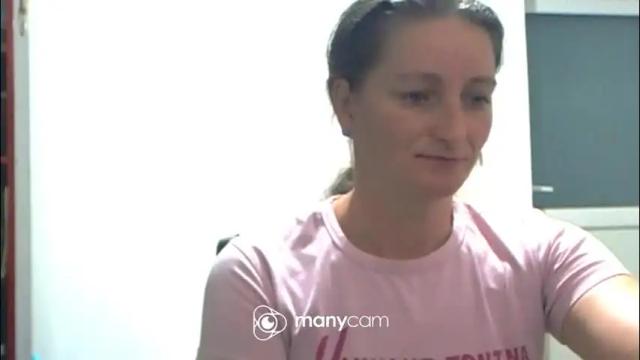 Image 10 of scarlett_queen01 Stream on Chaturbate on 1 month ago