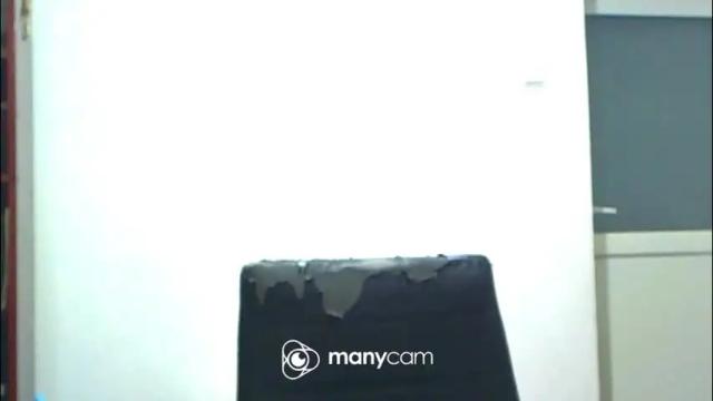 Image 12 of scarlett_queen01 Stream on Chaturbate on 1 month ago