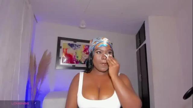 Image 2 of scarlett_rios19 Stream on Chaturbate on 2 months ago