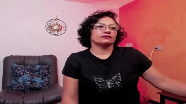 Image 3 of scarlett_sax Stream on Chaturbate on 13 months ago