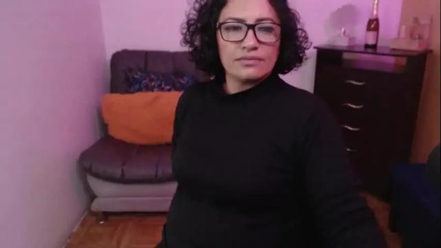 Image 4 of scarlett_sax Stream on Chaturbate on 1 month ago
