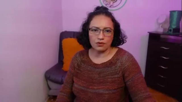 Image 10 of scarlett_sax Stream on Chaturbate on 25 days ago