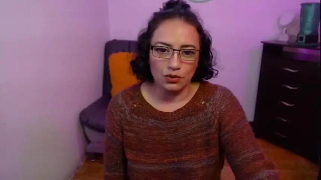 Image 4 of scarlett_sax Stream on Chaturbate on 25 days ago
