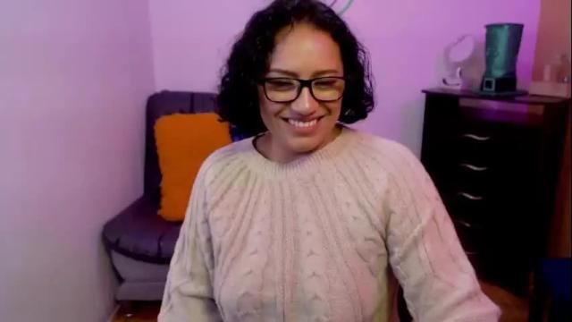 Image 2 of scarlett_sax Stream on Chaturbate on 14 days ago